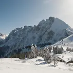Hotel Und - Smart Alpine Stay