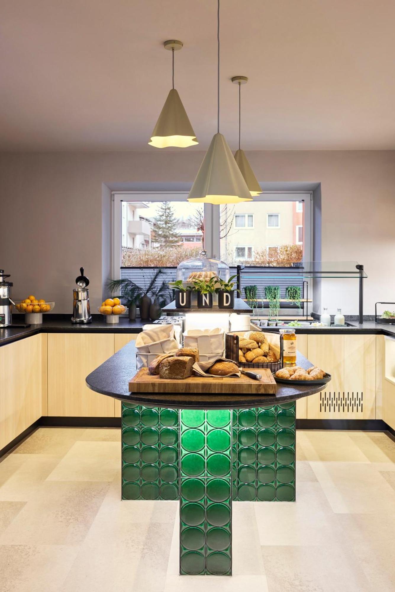 Und - Smart Alpine Hotel *
